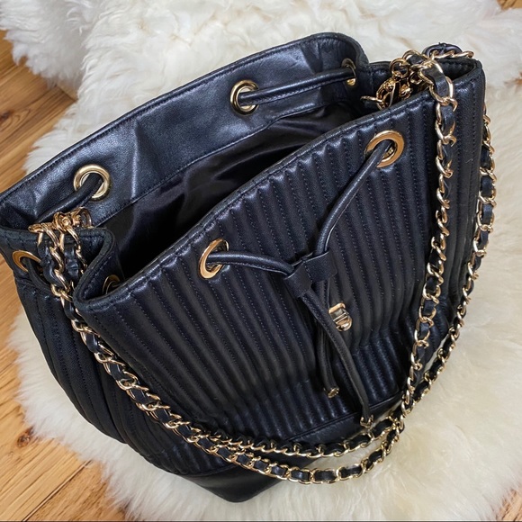 Henri Bendel No 7 Convertible Quilted Backpack Black Gold Hardware - Picture 9 of 14